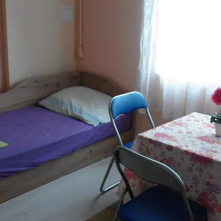 Affittacamere Kraybrezhna 3 Pomorie