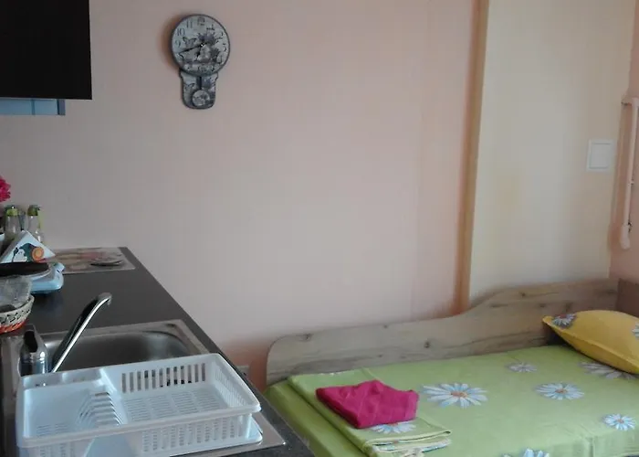 Kraybrezhna 3 4* 帕莫瑞