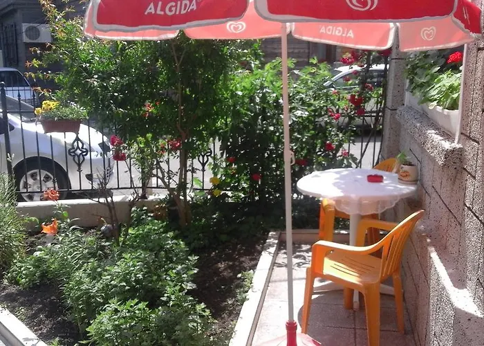 Kraybrezhna 3 招待所